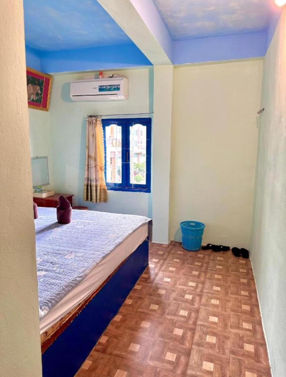Vang Vieng Ruby Backpackers Hostel Екстериор снимка