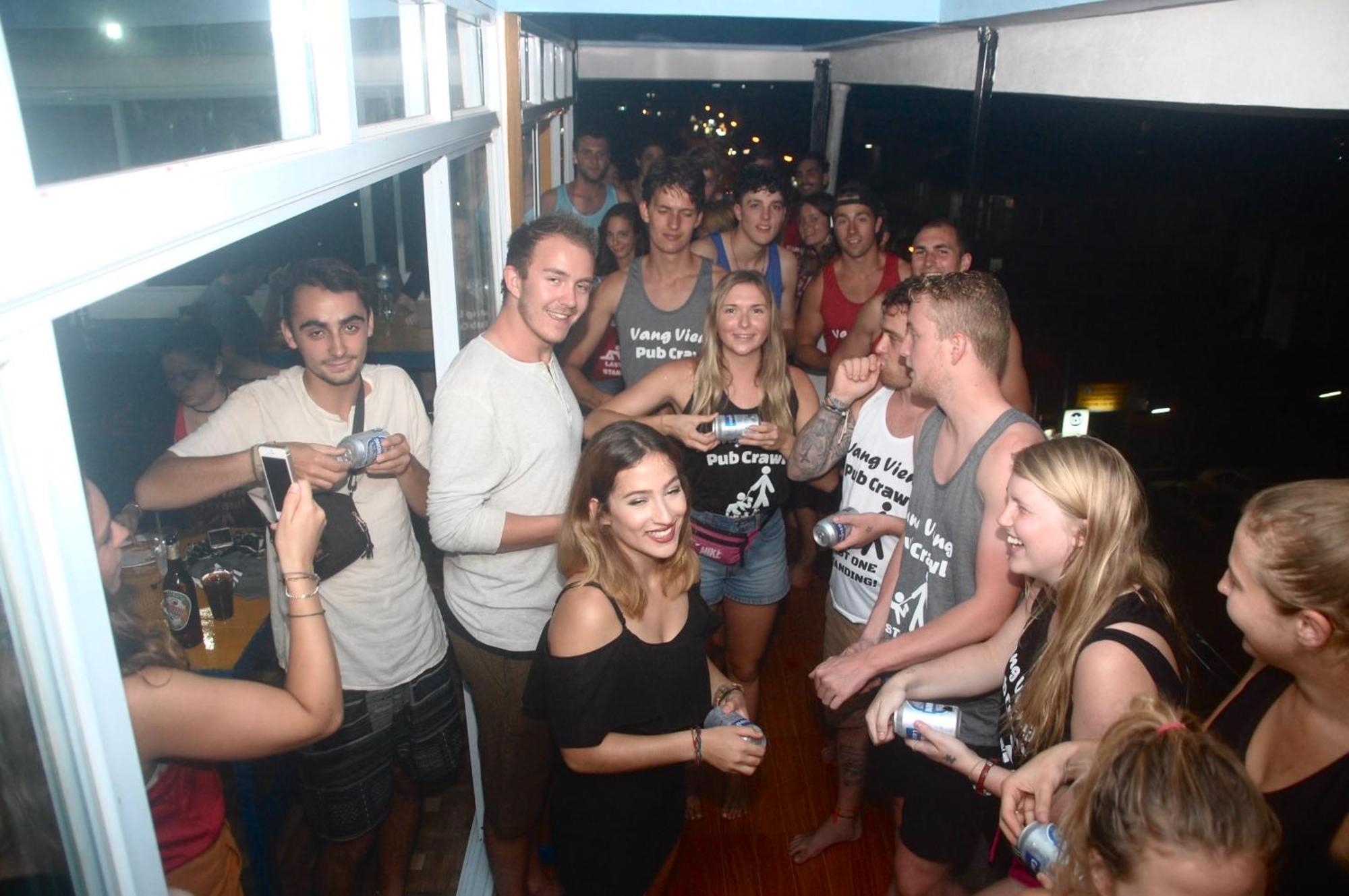 Vang Vieng Ruby Backpackers Hostel Екстериор снимка